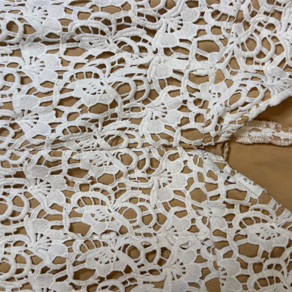 Revolve J.O.A. Los Angeles White Crochet Lace V-Neck Boho Cocktail Mini Dress XS - Picture 7 of 9